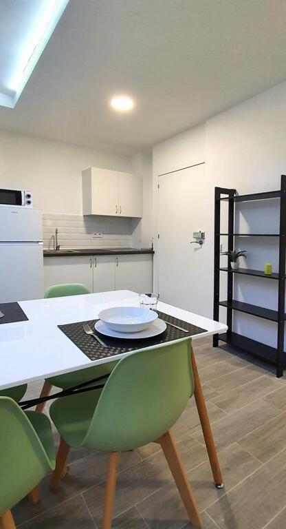 De 2020 A Estrenar En Pleno Centro1b Apartament